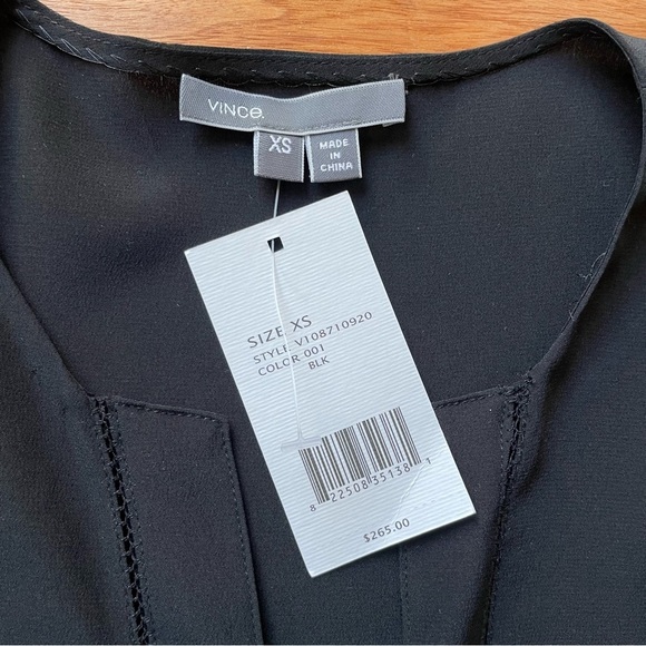 Vince V-neck Split Neck Cap Sleeve 100% Silk Black Minimalist Neutral Blouse Top - Picture 5 of 11